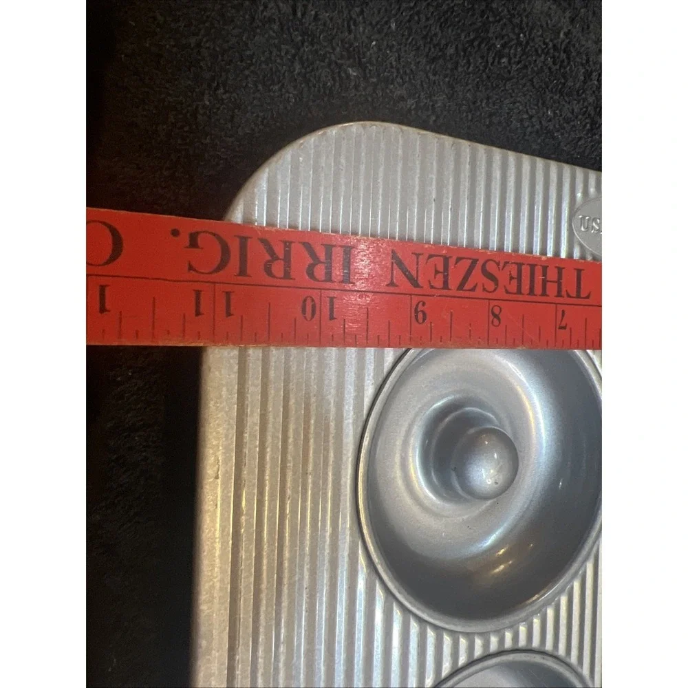 USA Pan 6 Well Nonstick Donut Pan Aluminized Steel Bakeware Silver 1250ST